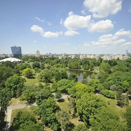 No 902 Circului Park Tower *