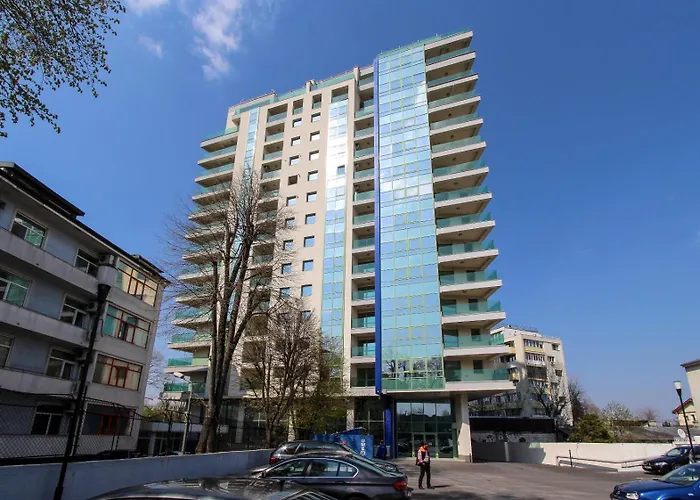 No 902 Circului Park Tower * Бухарест