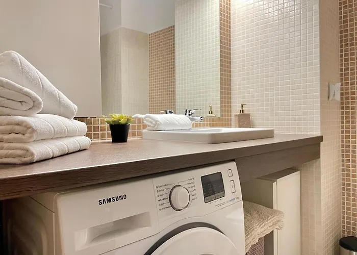 Апартаменти No 902 Circului Park Tower *