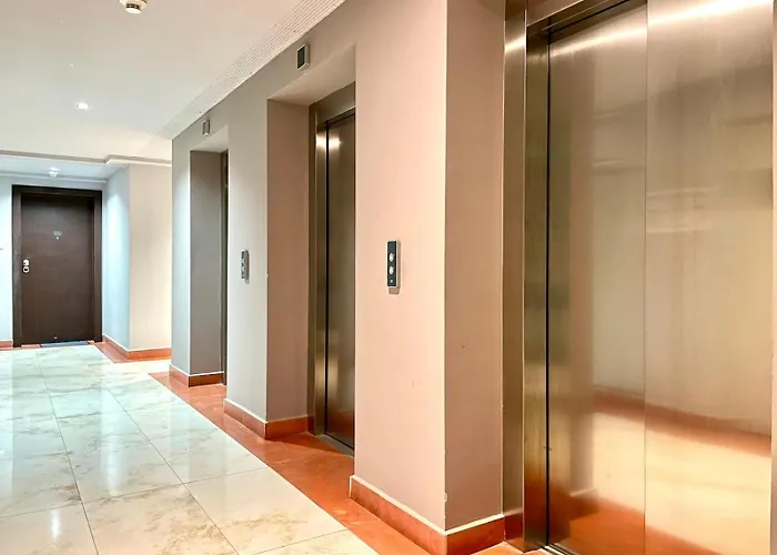 Apartment No 902 Circului Park Tower