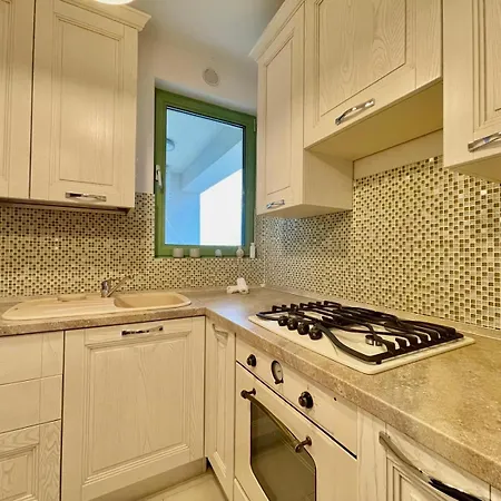 No 902 Circului Park Tower * Bukareszt